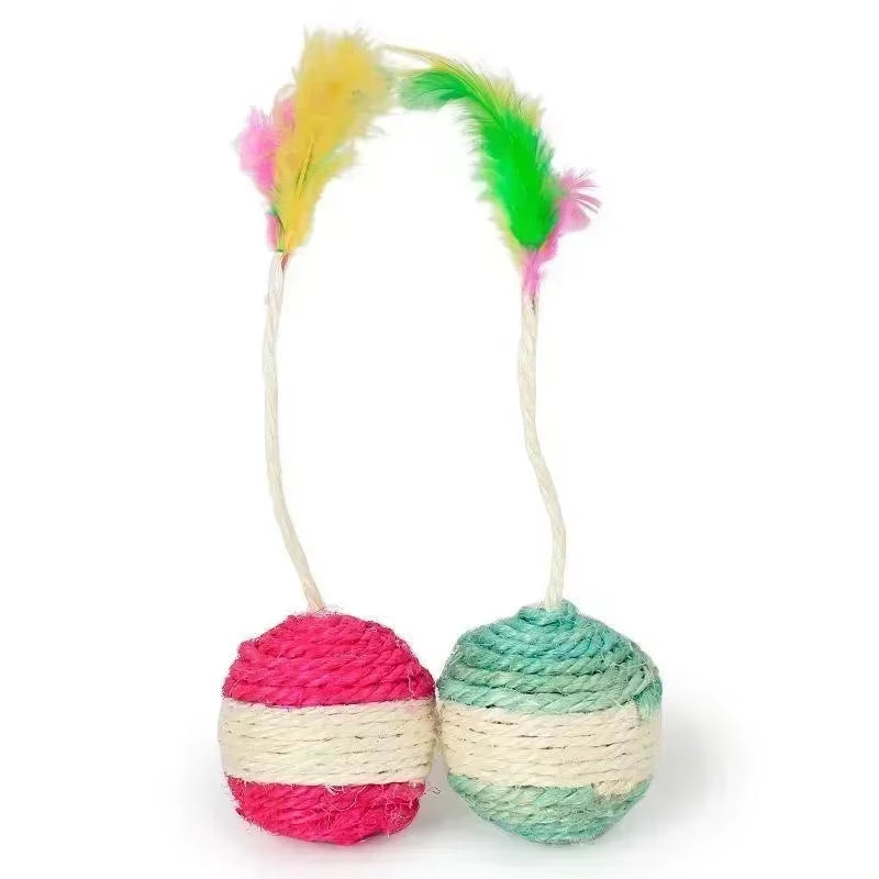 Sisal Scratching Ball with Feather